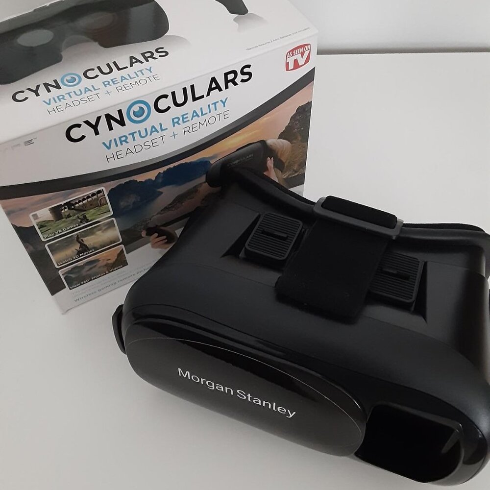 CYNOCULARS Virtual Reality Headset & Remote - NEW - Picture 4 of 7
